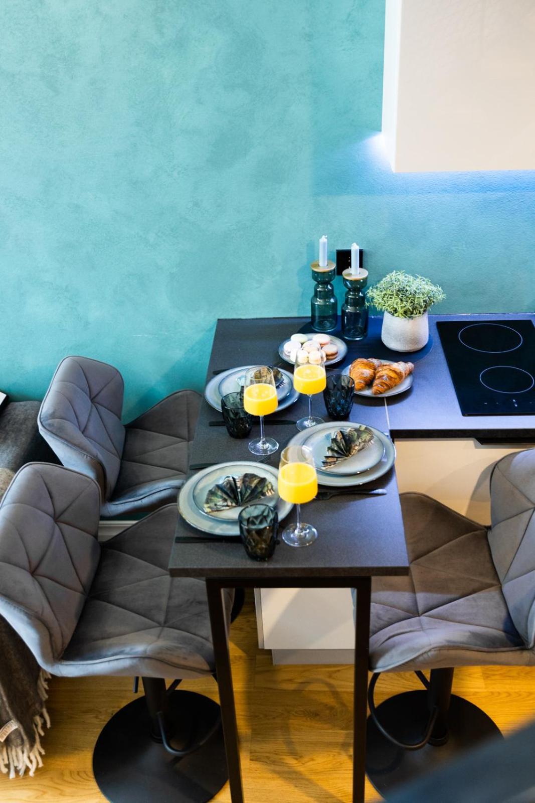 Ferienwohnung Tempus Te Premium Duo Lofts Tartu - Private Cinema, Gym And Terrace Exterior foto